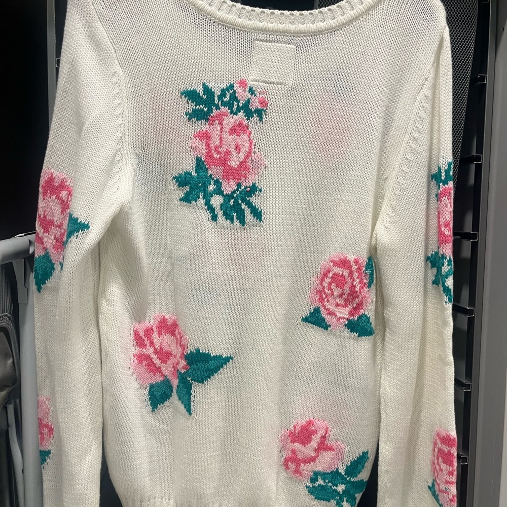Chaser Creme sweater with flowers